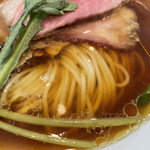 Ramen FeeL - 醤油らぁ麺の自家製麺