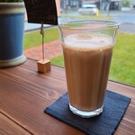 コフィロード - 冷たいコーヒー牛乳(500円)です。