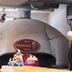 ピッツェリア エ トラットリア フォルティッシモ - (*≧ω≦*)店内入口の窯(’12.09月より)