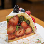 果実園リーベル - 2021.2 4ベリーピスタチオズコット（1,380円）