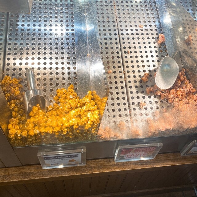 ギャレットポップコーンショップス 原宿店 Garrett Popcorn Shops 明治神宮前 スイーツ その他 食べログ ギャレットポップコーンショップス 原宿店 Garrett Popcorn Shops 明治神宮前 スイーツ その他 食べログ