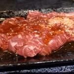 炭火焼肉 萩屋 - 