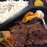 福寿館 大阪難波店 - 寿き焼弁当（￥1575）（'12.7）