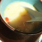 富錦樹台菜香檳 - 薬膳スープ