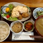 Denden Den - チキン南蛮定食