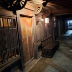 八重菊 - 風情のある佇まい