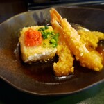 りょうり屋 くろふね - 海老、豆腐、ハタハタの吉野揚げ