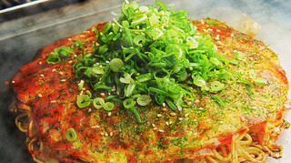 Okonomiyaki Nagataya - 広島産カキ入りお好み焼
