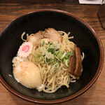 Aburasoba semmonten burabura - 温玉油そば（税込み８４０円）