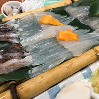 海鮮家 はこだて 本店 - 活烏賊踊り造り