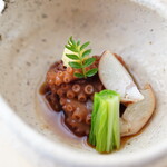 Soba Kaiseki Tachi Aigawa Yoshidaya - 飯蛸の桜煮