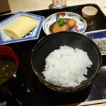 新町あだち - 食事