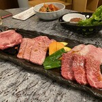 川崎名物 炭火焼肉 食道園 - 特選食道園盛
