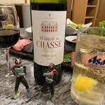 川崎名物 炭火焼肉 食道園 - 今度はワインを守るぞ！