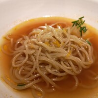 ラ・ボンヌターブル - 