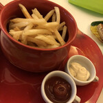 トワ・プティ・ルー - 