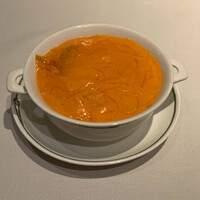 中国飯店 富麗華 - フカヒレと蟹の卵スープ