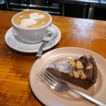 ウーアプラス - 