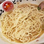 焼きあご煮干しらぁめん とびうお - 替玉、結構量あり