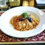 魚沼茶房 - 「にんにくとトマトソース・スパゲティー」\900です(9/7UP)
