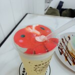 HOSHINO DESSERT ART - 生クリームです