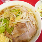 ラーメン二郎 - ラーメン小＋ニンニク多め＋白ネギ