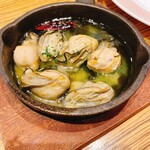 8TH SEA OYSTER Bar - 