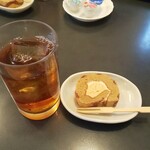 Ciro - アイスティーとミニデザート