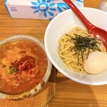 麺屋 多伊夢 - 肉つけ麺(小盛)＋トッピングセット/830
            大辛