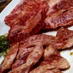 焼肉壱番 太平楽 - ハラミとバラカルビ