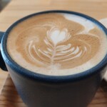 Shimaji coffee roasters - デカフェ・ラテ
