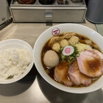 横浜中華そば 維新商店 - 特中華そば 白めし