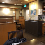 Ningyouchou Umeda - 店内2階。17時半なので他のお客さんは誰も居ない。ラッキー！