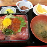 お食事処おだか - 海鮮重