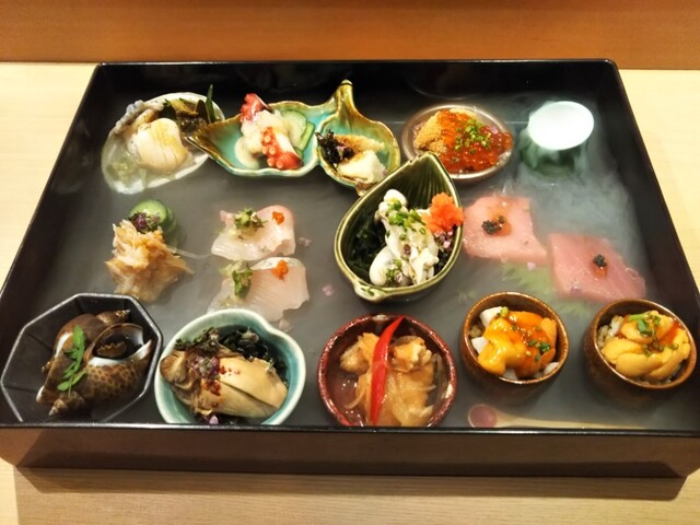 炙りサーモン巻きトロタウ