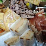 コンヴィーヴィオ - 