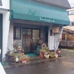 ブランニュー・カフェ - 外観