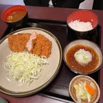 とんかつ瓦屋 - ひれおろし定食 1,170円
