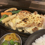 地どり焼肉 とりゆう  - 