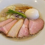 宍道湖しじみ中華蕎麦 琥珀 - 特製塩ラーメン