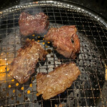 Yakiniku No Gyuu Ta Honjin - 