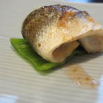 えさき - かますと梅酢ソースと伏見甘長唐辛子です。