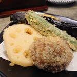 天ぷら酒場 ててて天 - 野菜の天ぷら盛り合わせ