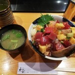 鮮魚・お食事処 山正 - 山正丼