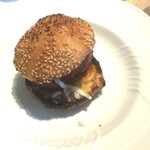 La Brianza - 期間限定の近江牛ヒレカツバーガー。カツが極厚！目見当2センチありそうジューシーやわらか隠し味本わさびいい感じ存在感すっごくおいしい～＼(^-^)／