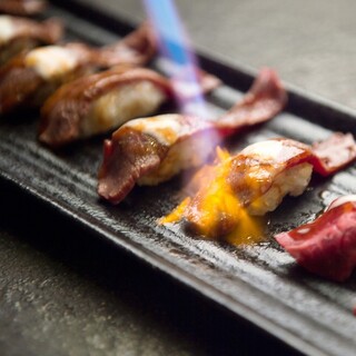 期間限定 当店1番人気 和牛炙り肉寿司含品食べ放題コース 3時間飲み放題4710円 3610円 肉料理専門店 肉祭 新宿東口店 にくさい 新宿西口 居酒屋 食べログ
