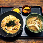 萬領 - 親子丼定食 700円(2021年2月)