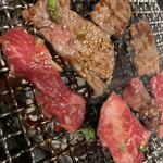 Shichirin Sumibiyakiniku Yuurin - 