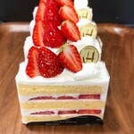 h pathisuri-andoitariansakabarironderu - 苺のショートケーキ