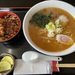 きらく - B-2 みそらーめんとミニひれソースカツ丼